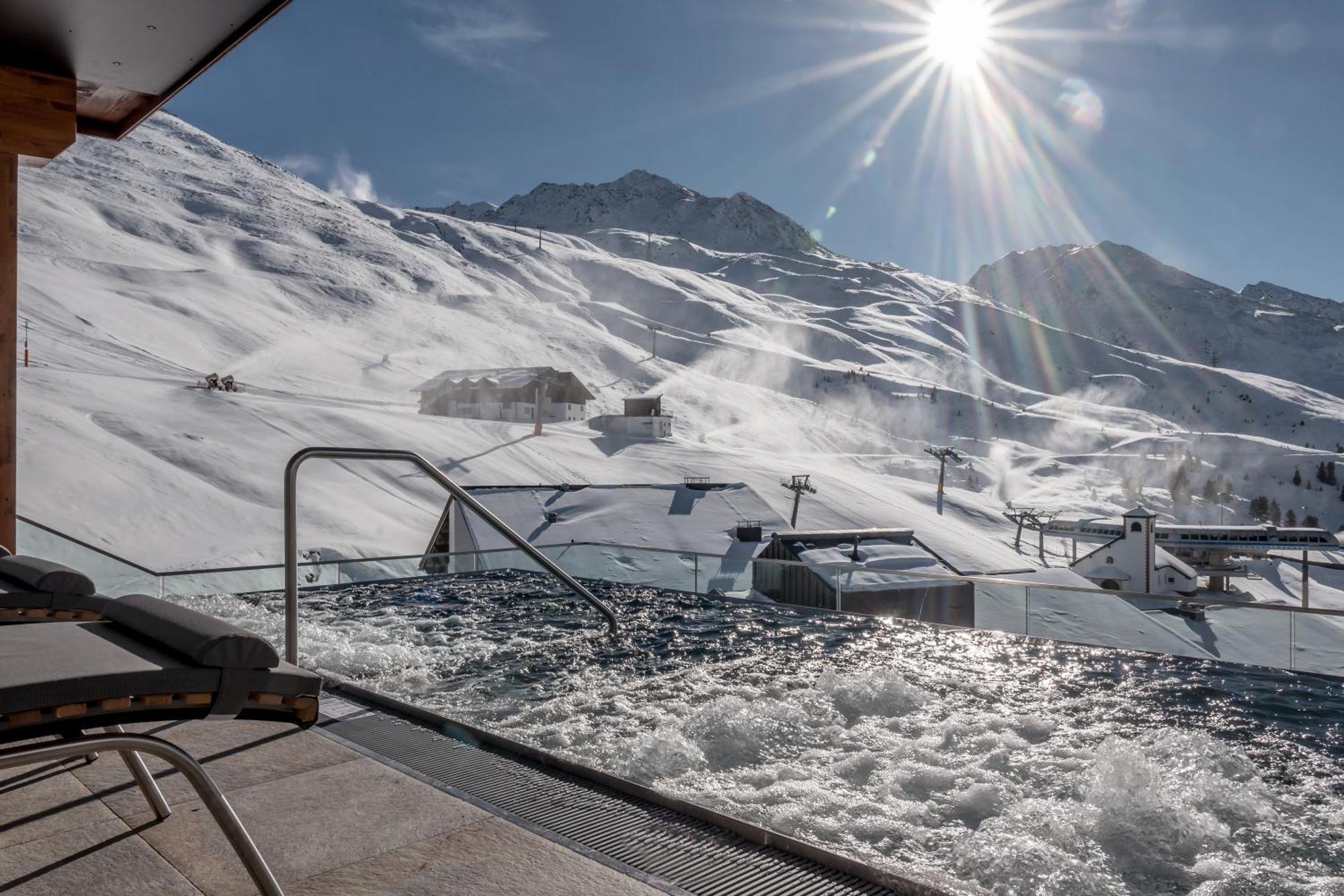 Ski - Golf - Wellness Hotel Riml Hochgurgl Bagian luar foto
