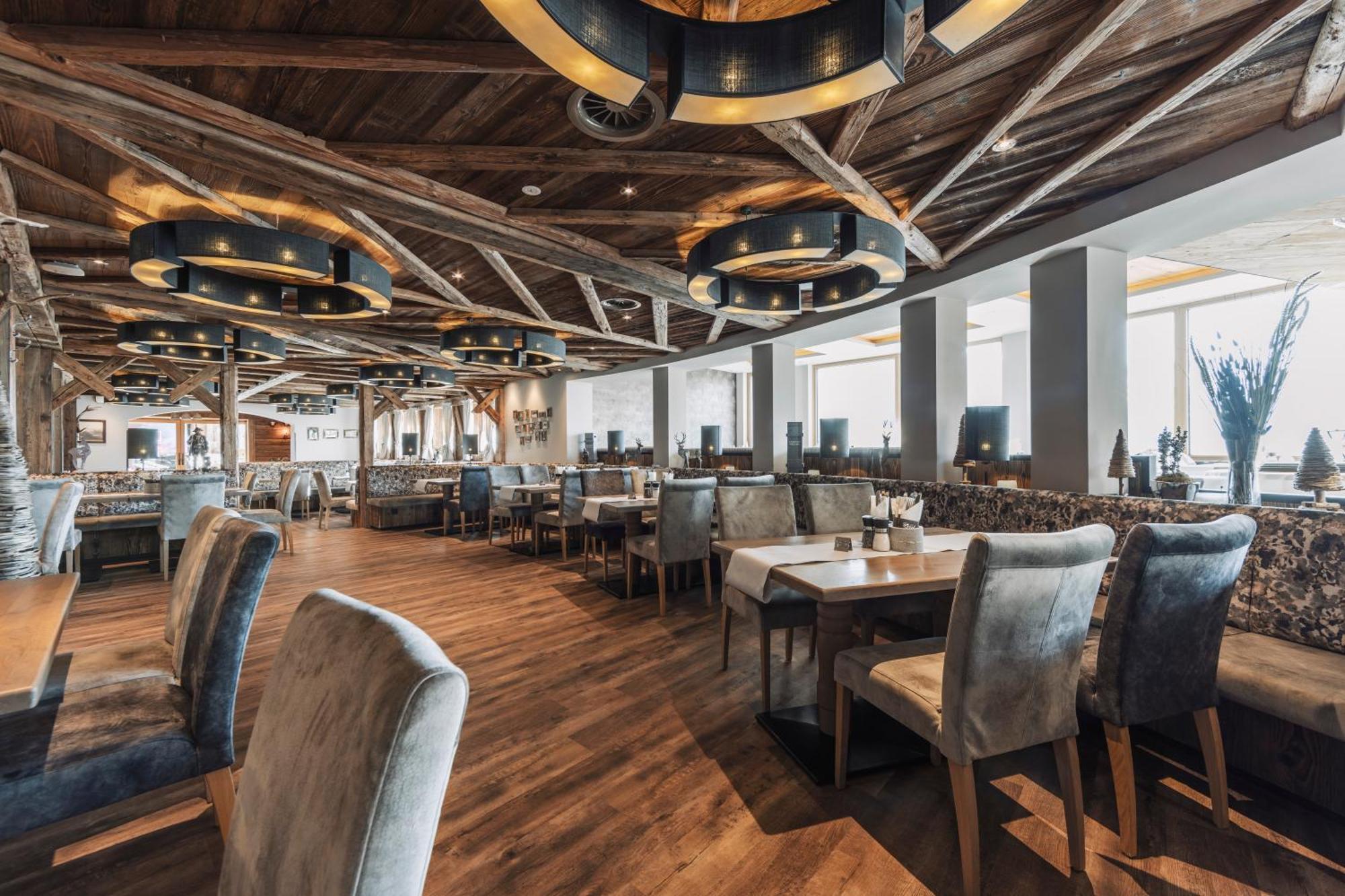 Ski - Golf - Wellness Hotel Riml Hochgurgl Bagian luar foto