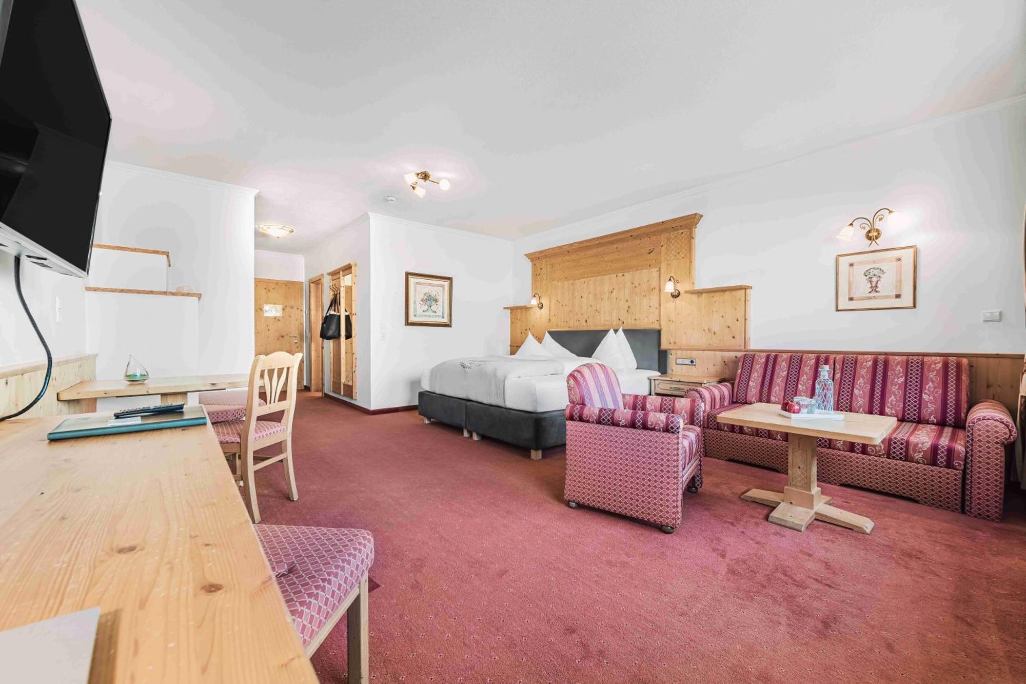 Ski - Golf - Wellness Hotel Riml Hochgurgl Bagian luar foto